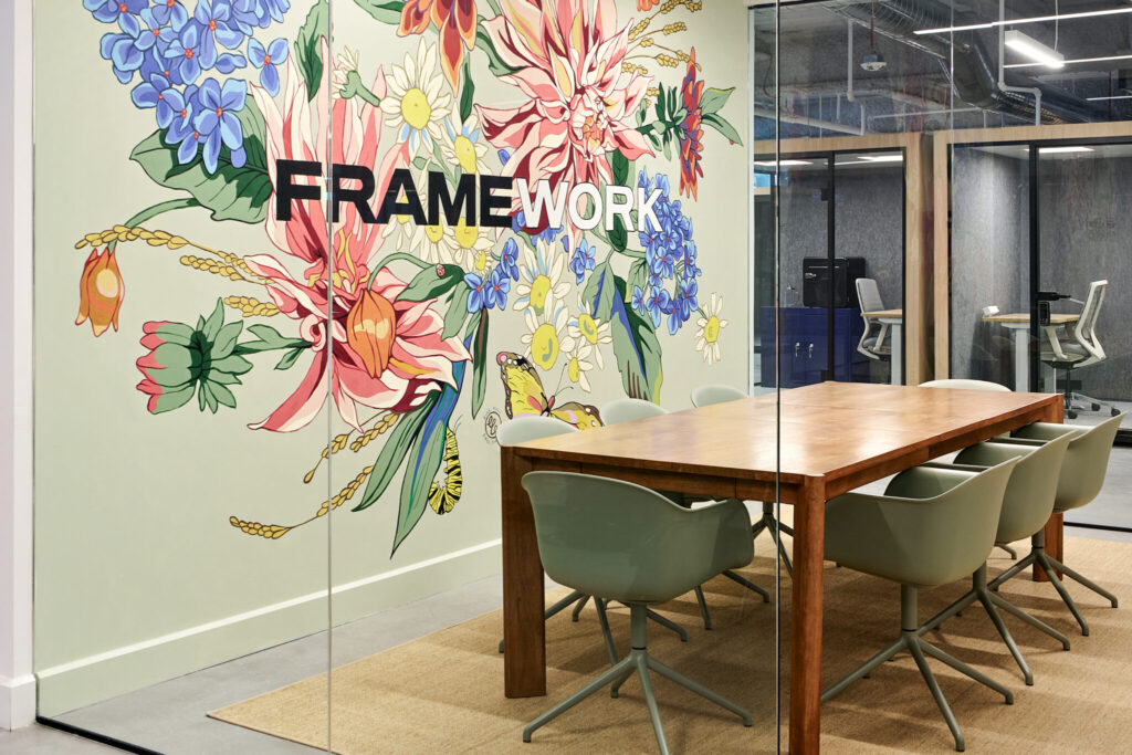 Feature-UPD-FW-Photo-by-Chris-coe-11 | | Framework